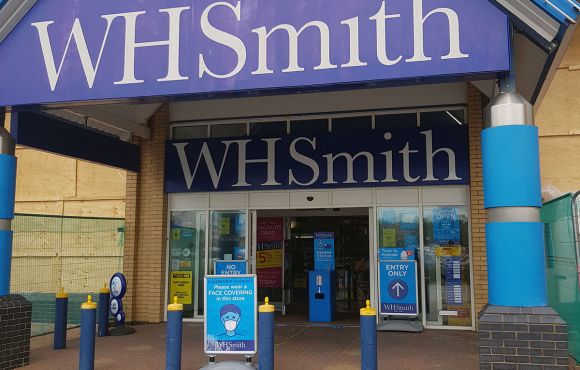 Tamworth WHSMITH Refit